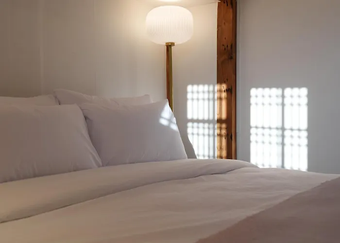 The Greening Premium Hanok Private House 4r2b #bukchon #gyeongbokgung Palace #gwanghwamun ソウル特別市