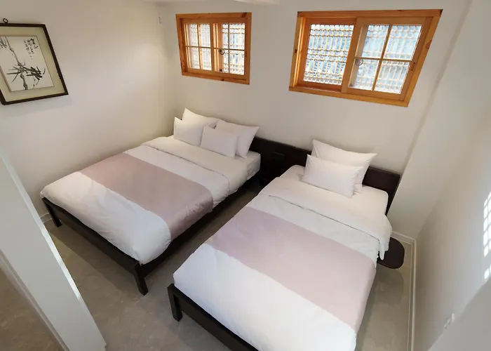The Greening Premium Hanok Private House 4r2b #bukchon #gyeongbokgung Palace #gwanghwamun アパート *